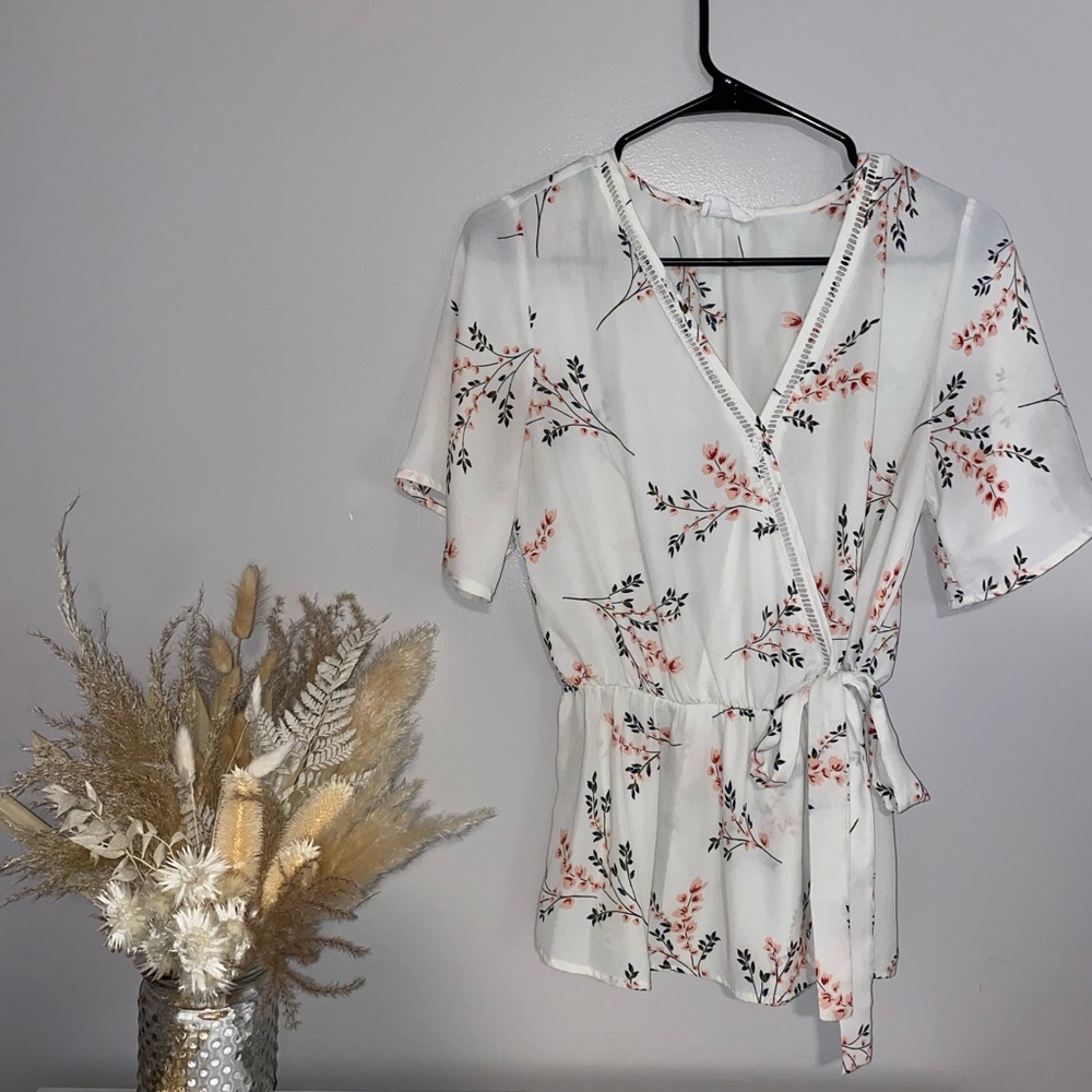 Short Sleeve, Size M, Peplum Styled Shirt, Floral